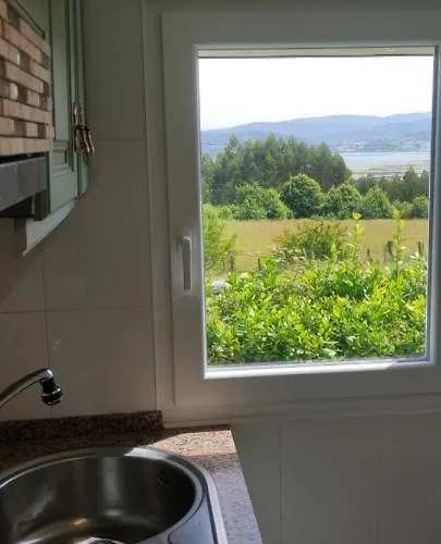 Casa Iris - Paraiso Ortegal * サンタマルタ・デ・オルティゲイラ