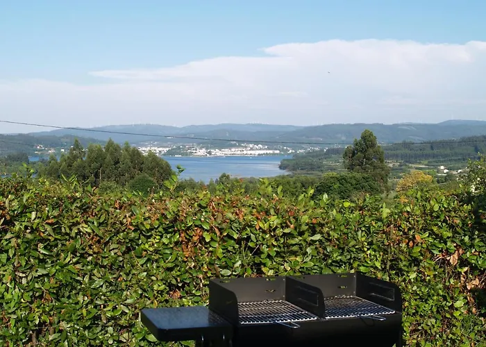 Casa Iris - Paraiso Ortegal * サンタマルタ・デ・オルティゲイラ